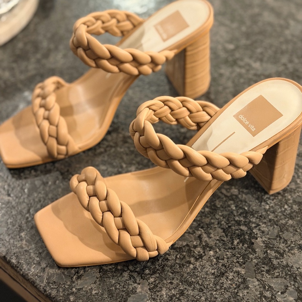 Dolce Vita Women's Paily Braided Sandal  - Size 9 - Picture 2 of 5